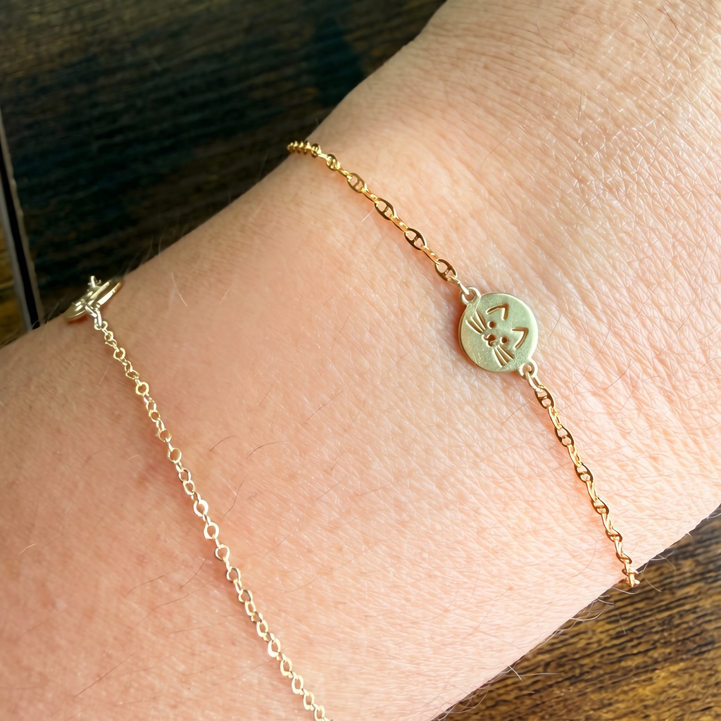 Cute Cat Bracelet in Gold